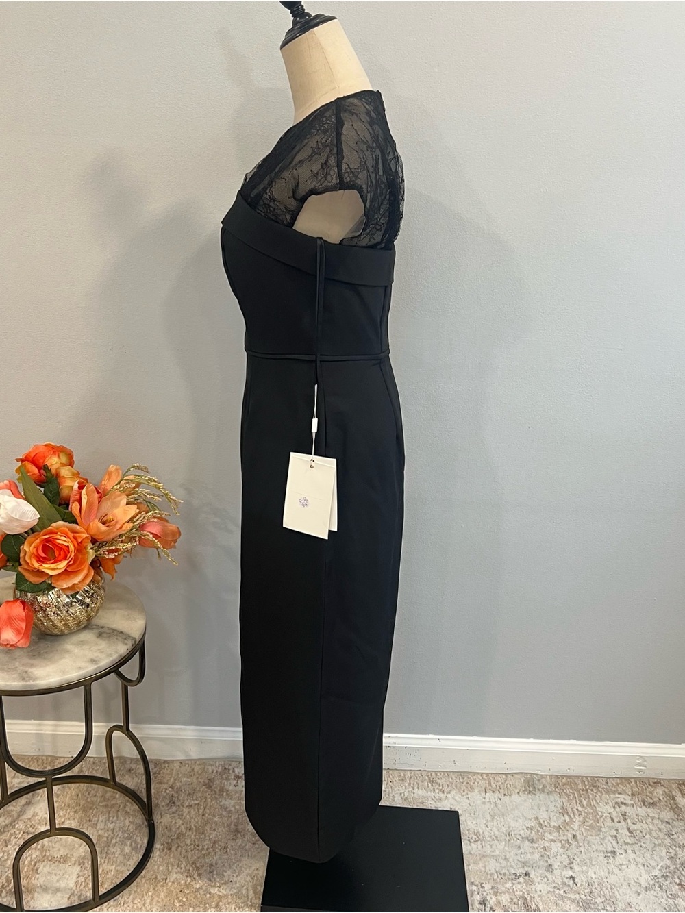 Mac Duggal Black Sheer Lace Illusion Crepe Cap Sleeve Midi Cocktail Dress - Picture 11 of 17
